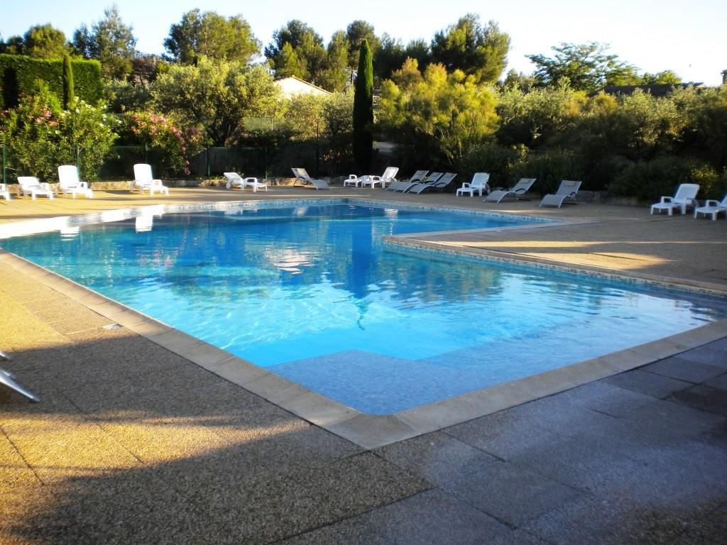הוילה Saint-Rémy-de-Provence Le Mazet 40 מראה חיצוני תמונה